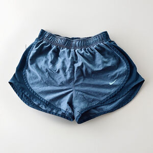 NIKE Tempo Running Shorts Black 2.5” Inseam Women’s S